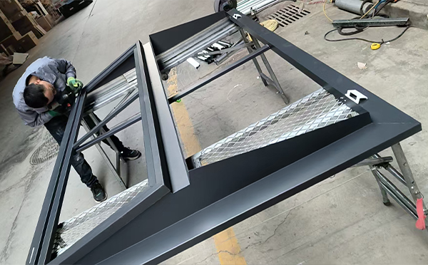 吉木萨尔排烟窗