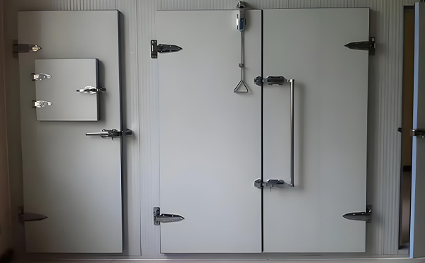 吉木萨尔冷库门