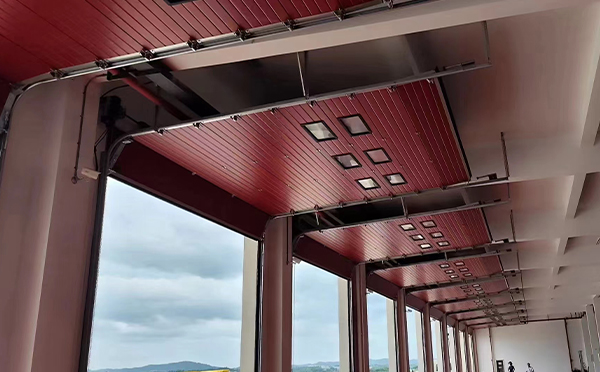 吉木萨尔工业翻板门