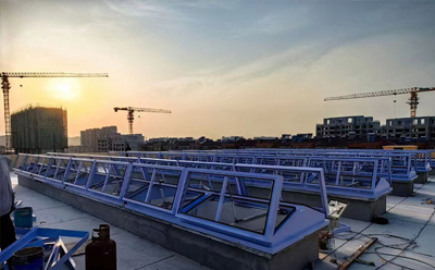 消防吉木萨尔排烟窗开启角度