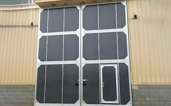 厂房吉木萨尔工业门选择与维护全解析：提升效率与安全的关键要素